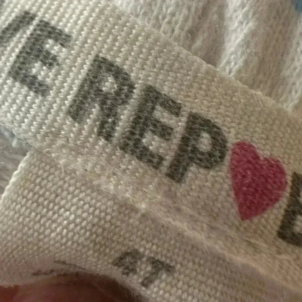 Kid's heart sweat pants.